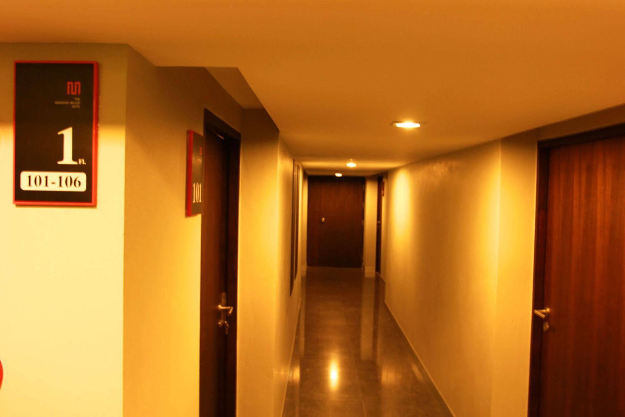 The Bangkok Major Suite Exterior foto